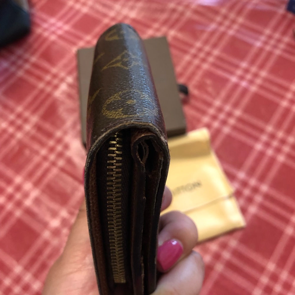 Vintage LV wallet - Picture 6 of 9